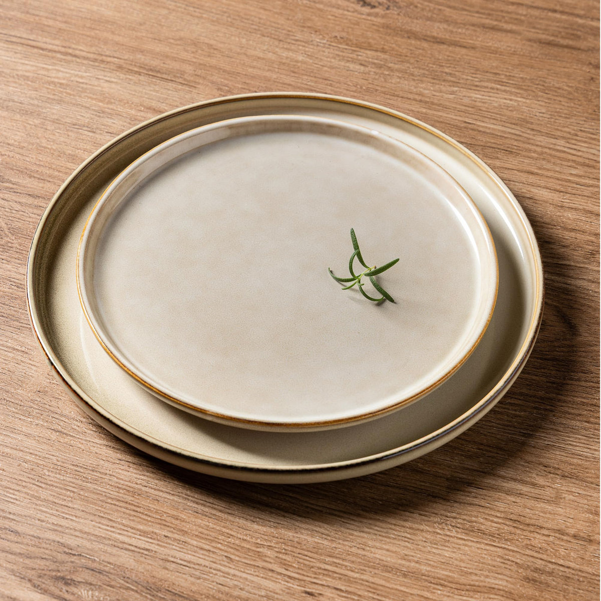 Voosline Stoneware Dinnerware Set – Reactive Glaze, Service for 8